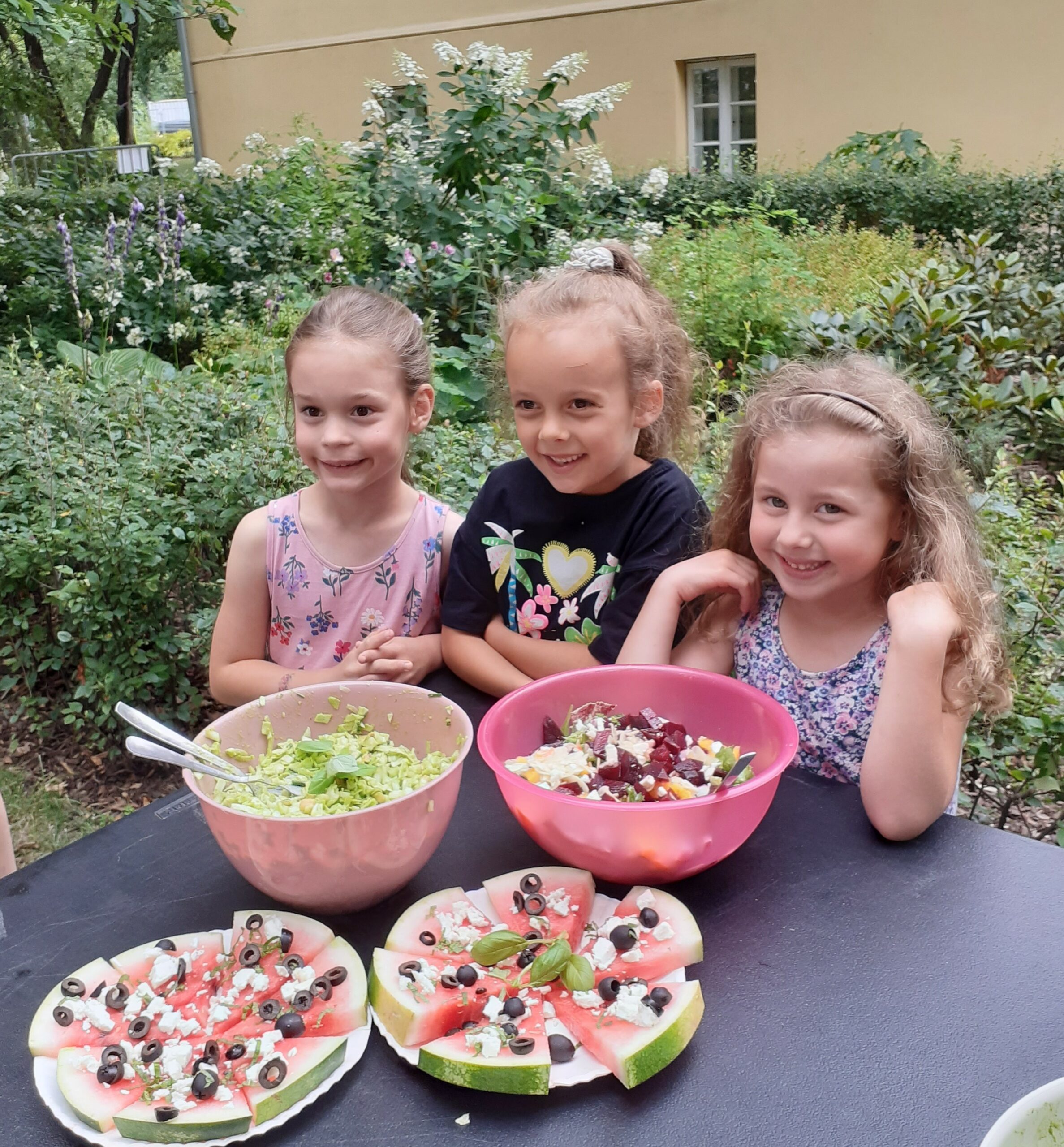 Lato na talerzu – warsztaty kulinarne dla dzieci. Letnie sałatki. 25/07/2023